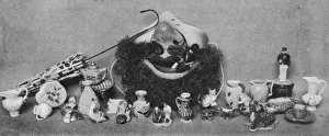 Contents of some Christmas crackers, 1905
