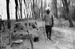 Images Dated 2nd January 2005: A cook of the Indian expeditionary force at the front