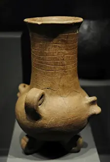 Cooking ceramic vessel. 2600-1700 BC. Early Bronze Age