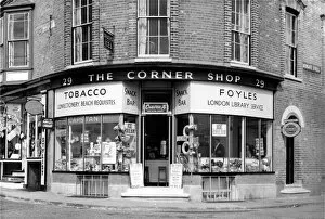 Images Dated 10th February 2012: Corner Shop, Snack Bar, Foyles Library, Walton, Essex