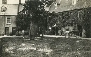 Wold Prints: Corner of the Square - Stow-on-Wold, Gloucestershire