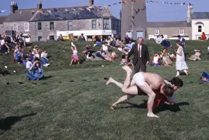 Cornish wrestlers and spectators, Cornwall
