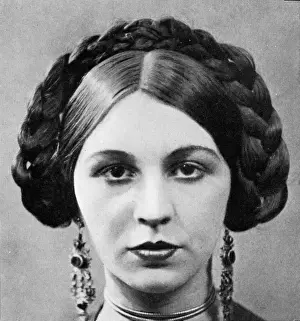 Earring Prints: The Coronal of Russia