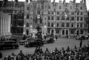 Foreign Collection: Coronation. Cars arriving with guests