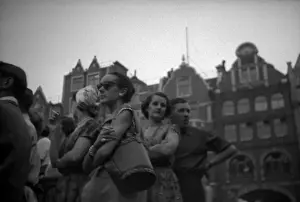 Coronation. Close up spectators. Golden Sq