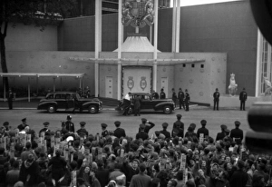 Gallacher Gallery: Coronation. The Earl Marshal arrives