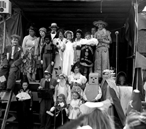 1950s Childhood Gallery: Coronation fancy dress party, Walton-on-the-Naze, Essex