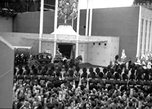 Terence Prints: Coronation. Royal arrivals at West Door