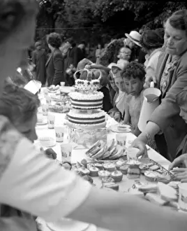 Coronation street party, Walton-on-the-Naze, Essex