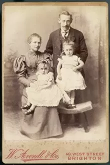 Broderie Gallery: Costume / Family 1890S