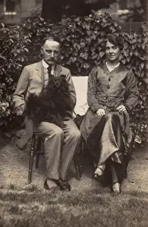 Pomeranian Prints: Couple with Pomeranian
