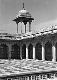 Akbar Gallery: Detail from a courtyard Pavilion at Fatehpur Sikri, India