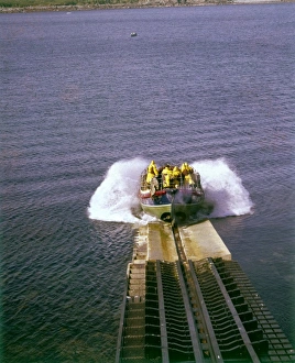 Images Dated 24th October 2011: Coverack Lifeboat
