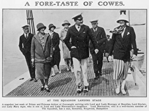 Agar Gallery: At Cowes