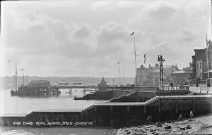 Piers Prints: Cowes Royal Landing Stage