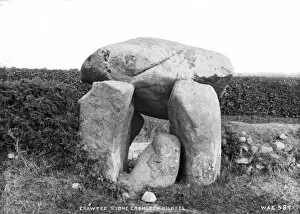 Kilkeel Gallery: Crawtee Stone Cromlech, Kilkeel a Dolmen