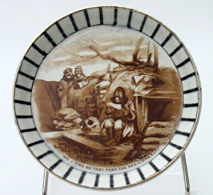Images Dated 23rd September 2010: Cream pottery pin tray - WWI - Bairnsfatherware