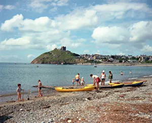 Criccieth Prints: Criccieth - Beach and Castle