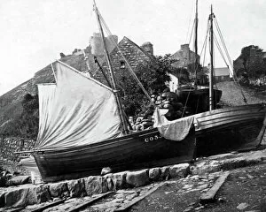 Sail Collection: Criccieth, Cardigan Bay, Gwynedd, Wales