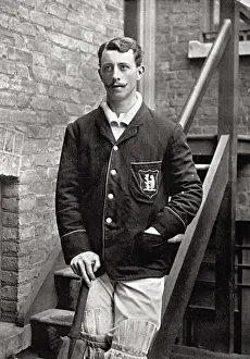 CRICKETER, HILL