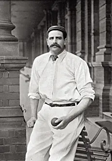 CRICKETER, SHILTON