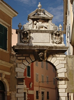 Images Dated 2nd September 2007: Croatia. Rovinj. Gate