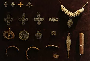 Images Dated 17th March 2012: Crosses of bronze and tin and bronze pendants. Museum of His