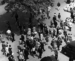 Images Dated 9th September 2011: Crowd Scene 1950S