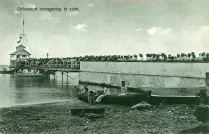 Crowds waiting, Celebes, Indonesia (Sulawesi)