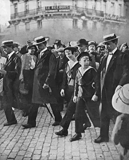Brabant Prints: Crown Prince of Belgium and brother walking with their tutor