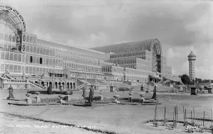 Grandeur Prints: Crystal Palace Before the Fire of 1936