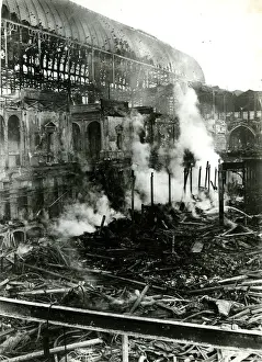 Sydenham Prints: Crystal Palace after the fire, 30 November 1936