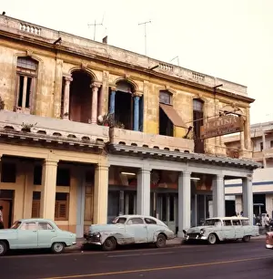 Cuba / Havana Cars / Houses