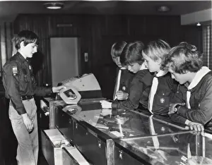 Till Prints: Cubs and scout at Baden Powell House, London
