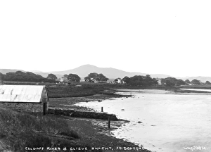 Closer Gallery: Culdaff River and Slieve Snacht, Co. Donegal