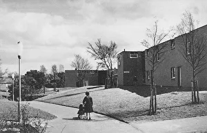Images Dated 15th March 2017: Cumbernauld New Town, Scotland - Carbrain
