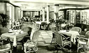 Cunard White Star, RMS Queen Mary, Lounge