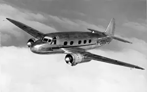 Concordia Prints: Cunliffe-Owen Concordia (forward view) aloft of Y-0222