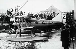 Crowds Collection: Curtiss CR-3