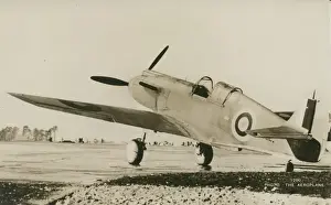 Curtiss Prints: Curtiss Model 81 Tomahawk I, AH762