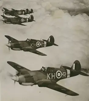 Curtiss Model 81 Tomahawk I, AH762