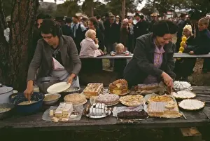 Pies Prints: Cutting the pies and cakes at the barbeque dinner, Pie Town