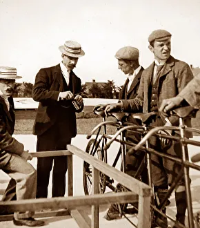 Cycling four seat bicycle racing velodrome