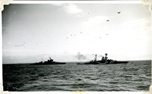 Images Dated 11th July 2016: D-Day ships and airborne troops, WW2