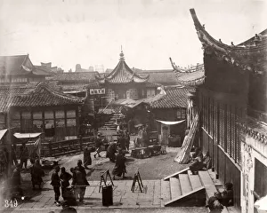 Daily life, busy street scene, China