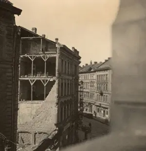 Saxony Prints: Damaged buildings, Braunschweig, Germany