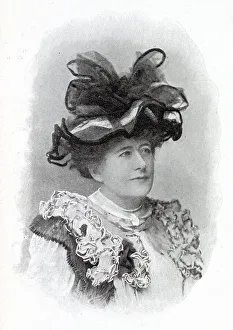 Dame Alice Ellen Terry (1847 - 1928), English actress who became the leading Shakespearean actress in Britain. Date: 1901