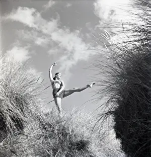 Peacetime Prints: Dancer on a hilltop