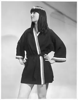 Contrasting Prints: Dark Beach Robe 1960S