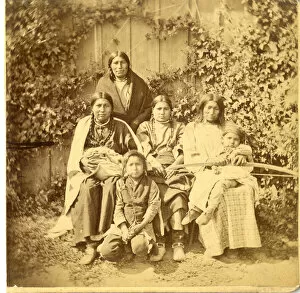 Images Dated 20th December 2016: David Frances Barry photo - Native American Family